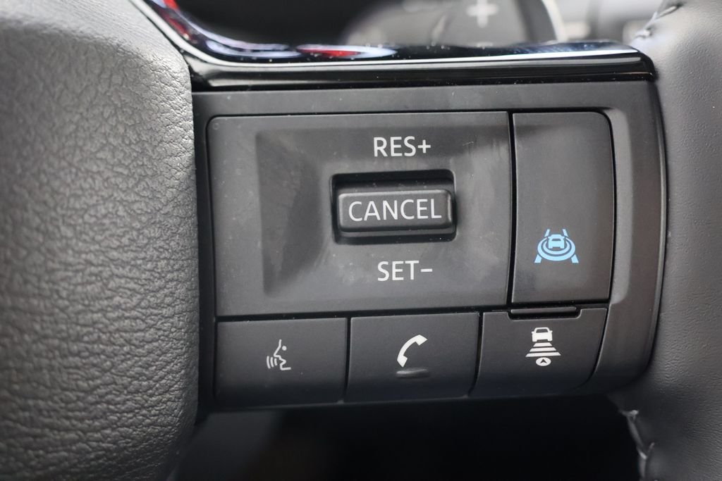 Used 2025 Gold Nissan SL image 12
