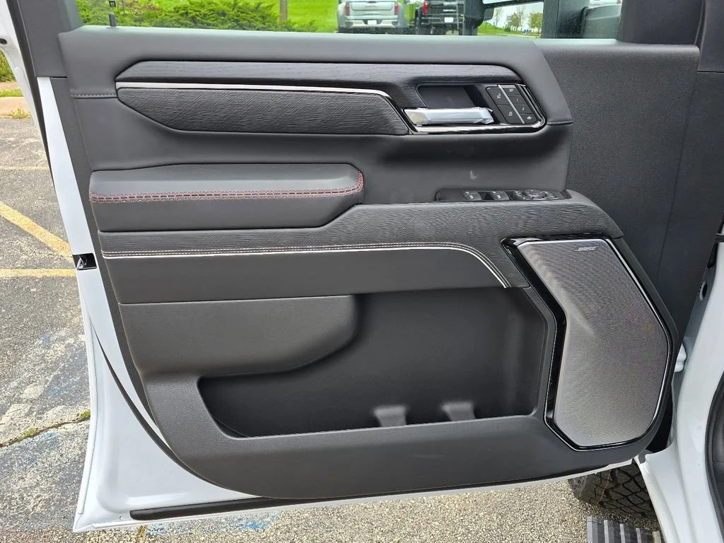2026 GMC Sierra 2500HD AT4X - Photo 12