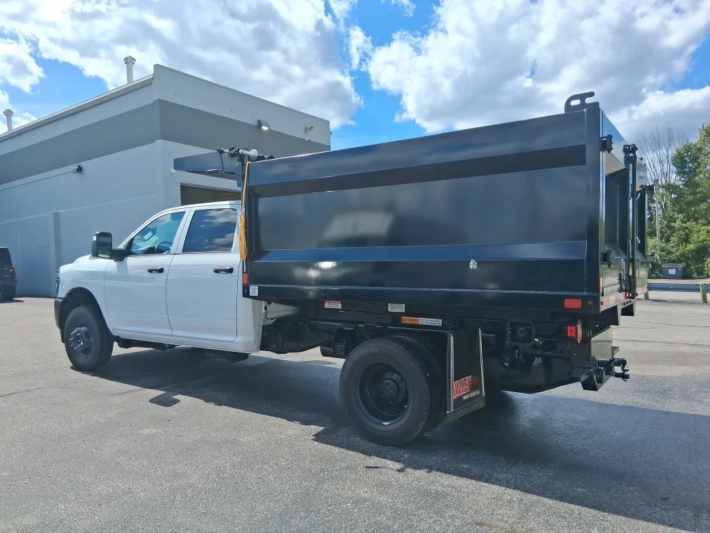 New 2026 Bright White Clear-Coat Exterior Paint RAM Tradesman image 5