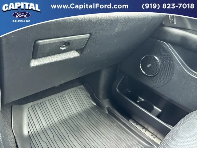 Used 2021 White Ford Platinum image 28