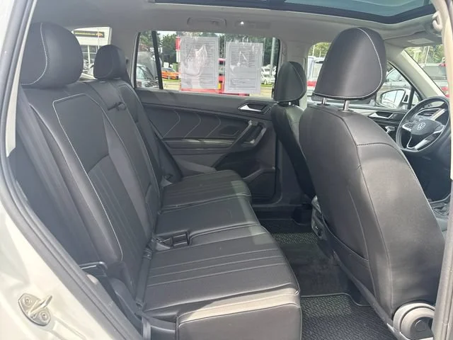 Certified Used 2023 Opal White Volkswagen SE image 10