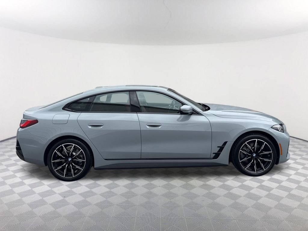 New 2026 Brooklyn Grey Metallic BMW eDrive40 image 3