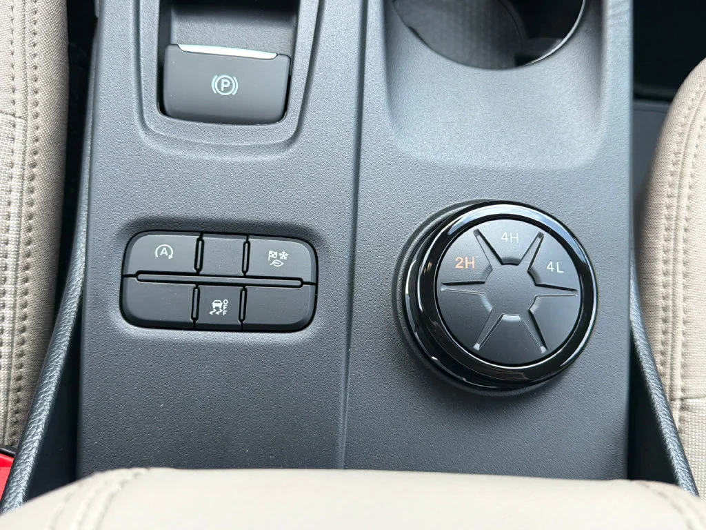 New 2026 Beige Ford XLT image 31