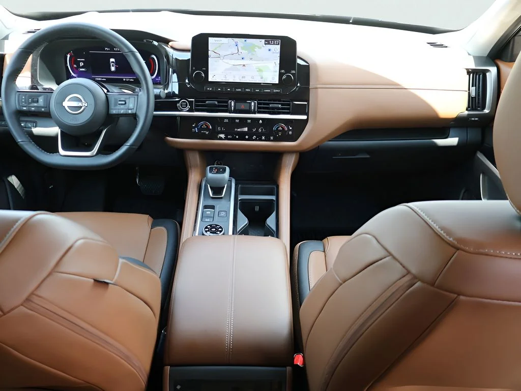 Used 2024 Beige Nissan Platinum image 39