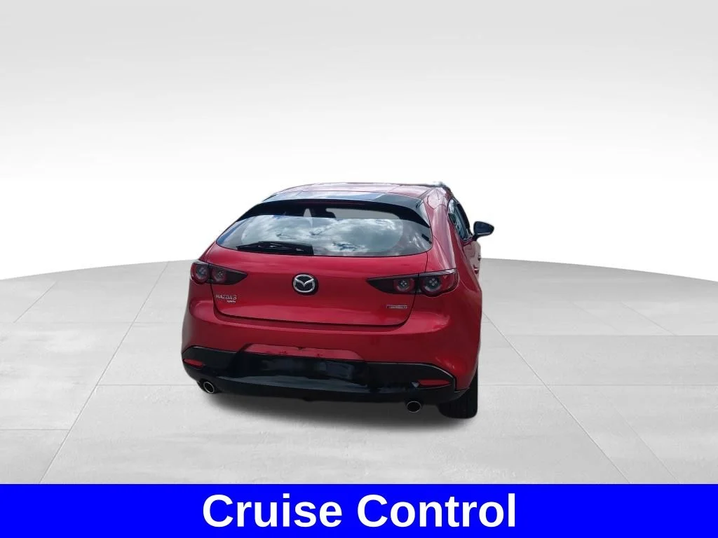 Used 2021 Red Mazda Select image 13