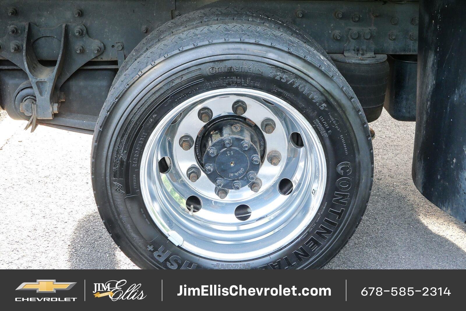 Used 2023 Summit White Chevrolet Work Truck image 20