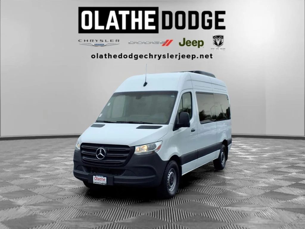 Used 2024 White Mercedes-Benz Passenger 144 WB image 1