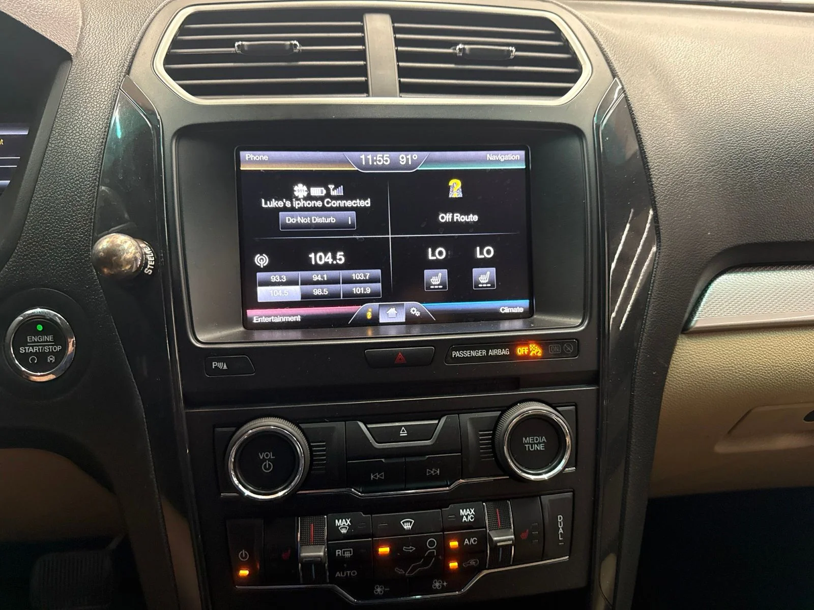 Used 2016 White Ford XLT image 17