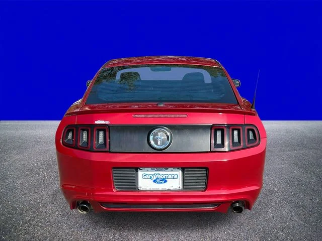Used 2013 Candy Red Ford V6 Premium image 4