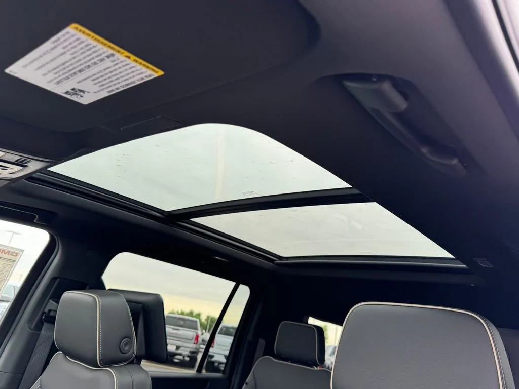 New 2026 Onyx Black GMC Elevation image 22