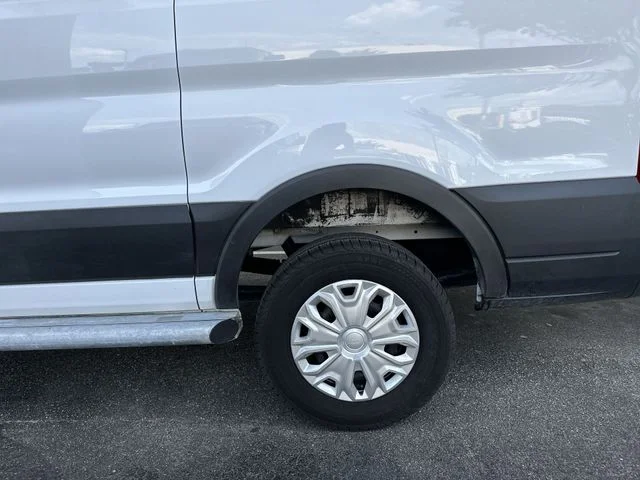 Used 2023 White Ford  image 10