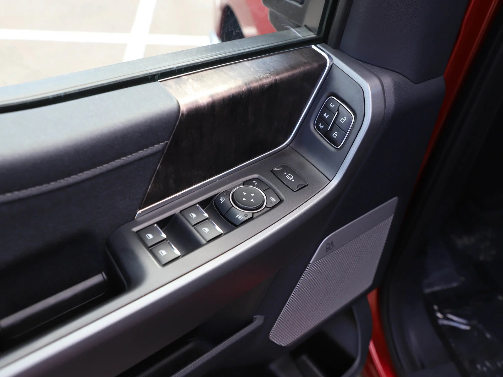 Used 2026 Ruby Red Metallic Tinted Clearcoat Ford LARIAT image 18