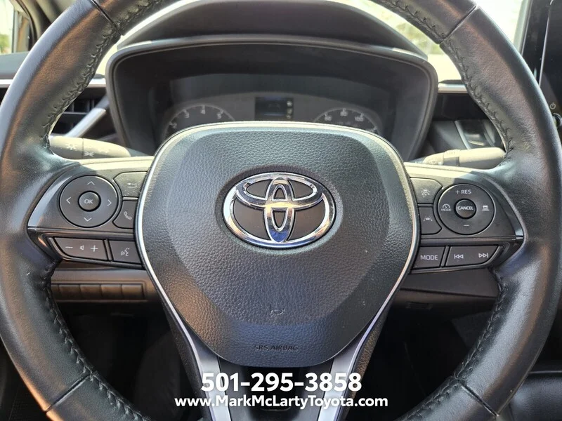 Used 2025 Midnight Black Metallic TOYOTA SE CVT image 20