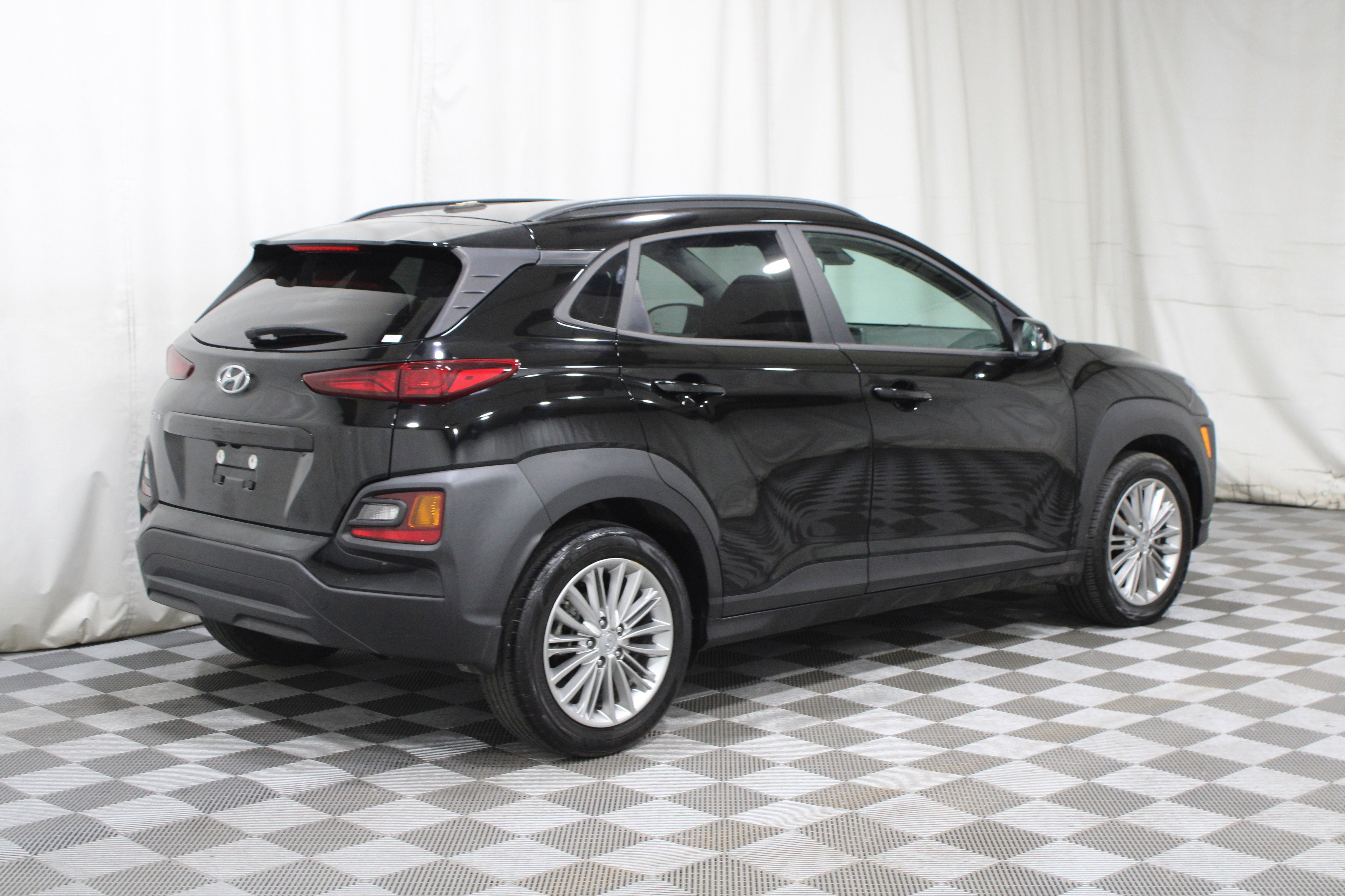 Used 2021 Ultra Black Hyundai SEL image 29