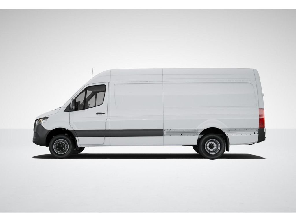 New 2026  Mercedes-Benz Cargo 170 WB image 34