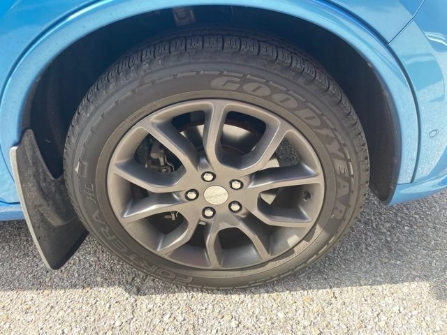 Used 2018 B5 Blue Pearlcoat Dodge R/T image 7