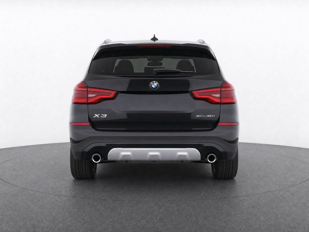 Used 2020 Jet Black BMW sDrive30i image 4