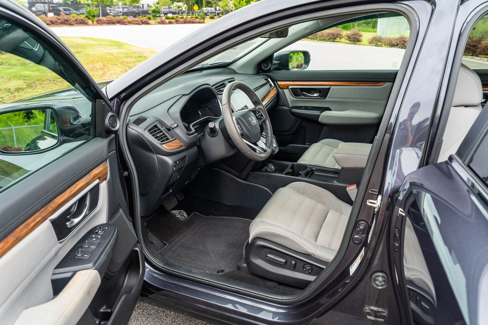 Used 2019  Honda EX image 18