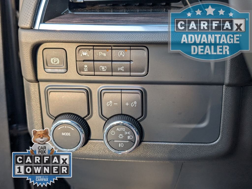 Used 2025 Black Chevrolet Premier image 14
