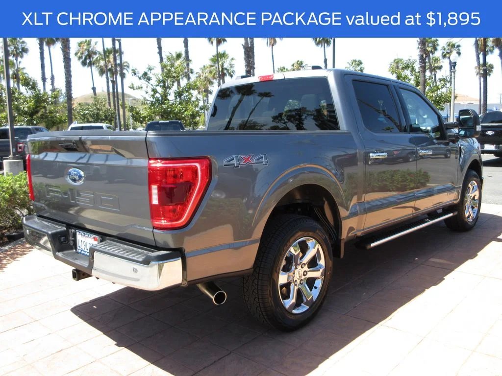 Certified Used 2023 Gray Metallic Ford XLT image 4
