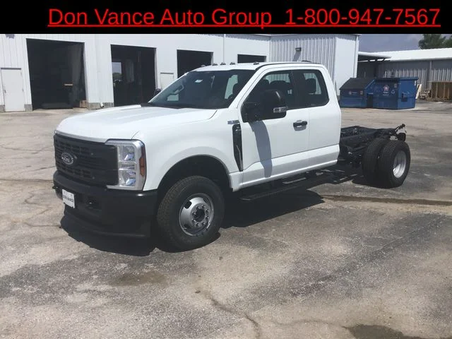 2026 Ford Chassis Cab F-350® XL