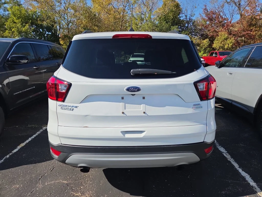Used 2019 White Ford SEL image 6