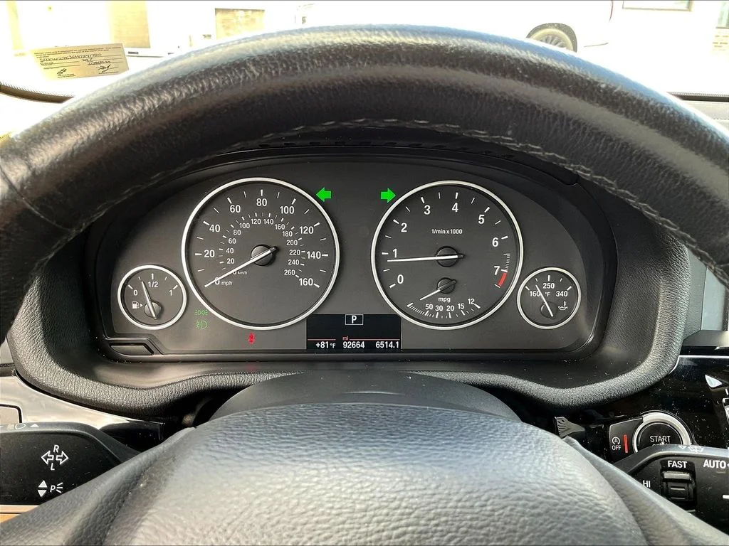Used 2017 Black BMW sDrive28i image 15