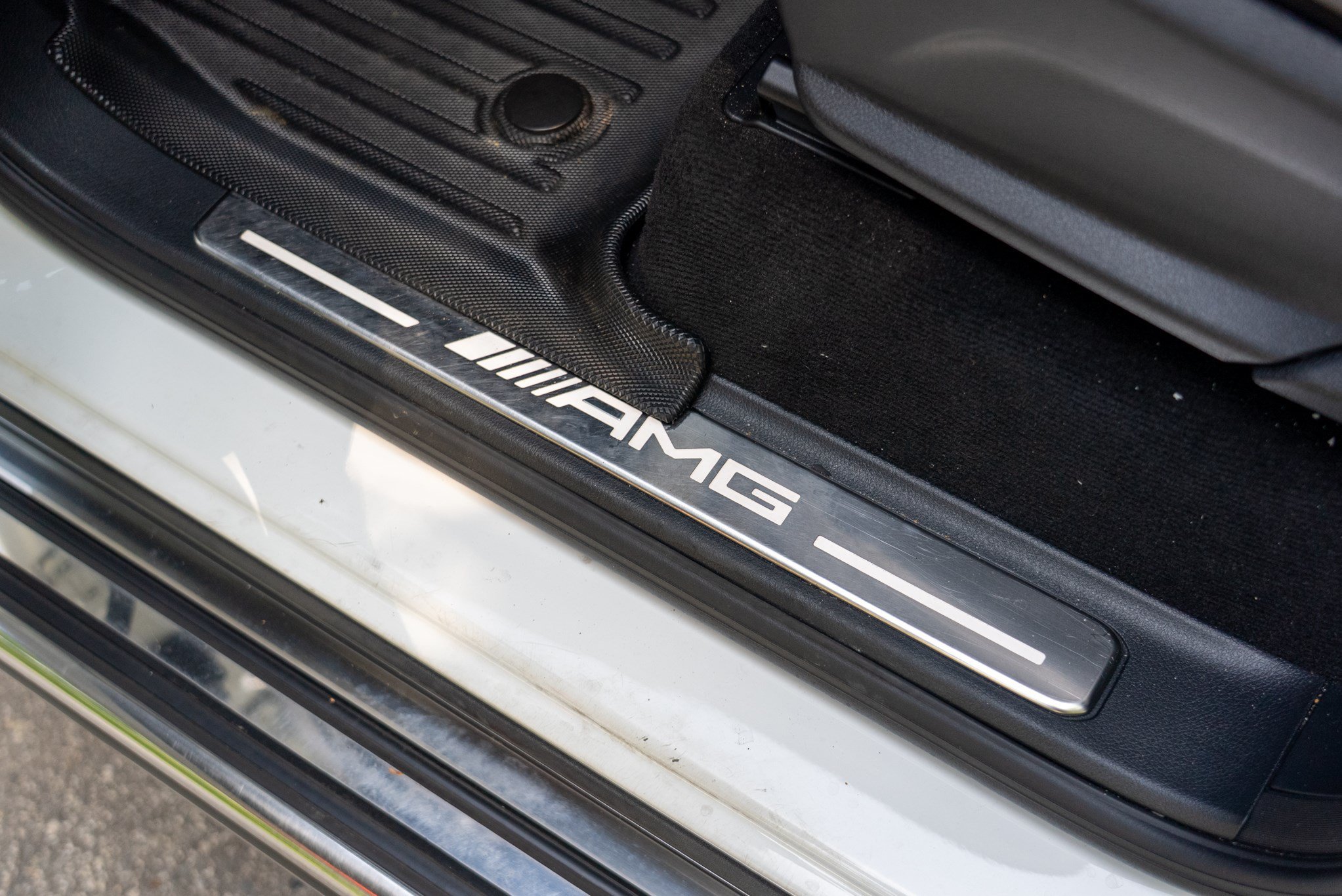 Used 2024 Polar White Mercedes-Benz AMG® G 63 4MATIC image 25