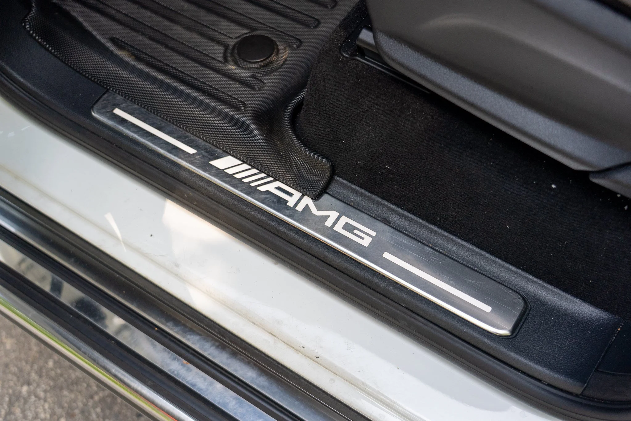 Used 2024 Polar White Mercedes-Benz AMG® G 63 4MATIC image 25
