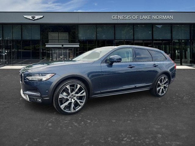 2018 Volvo V90 Cross Country T6 AWD