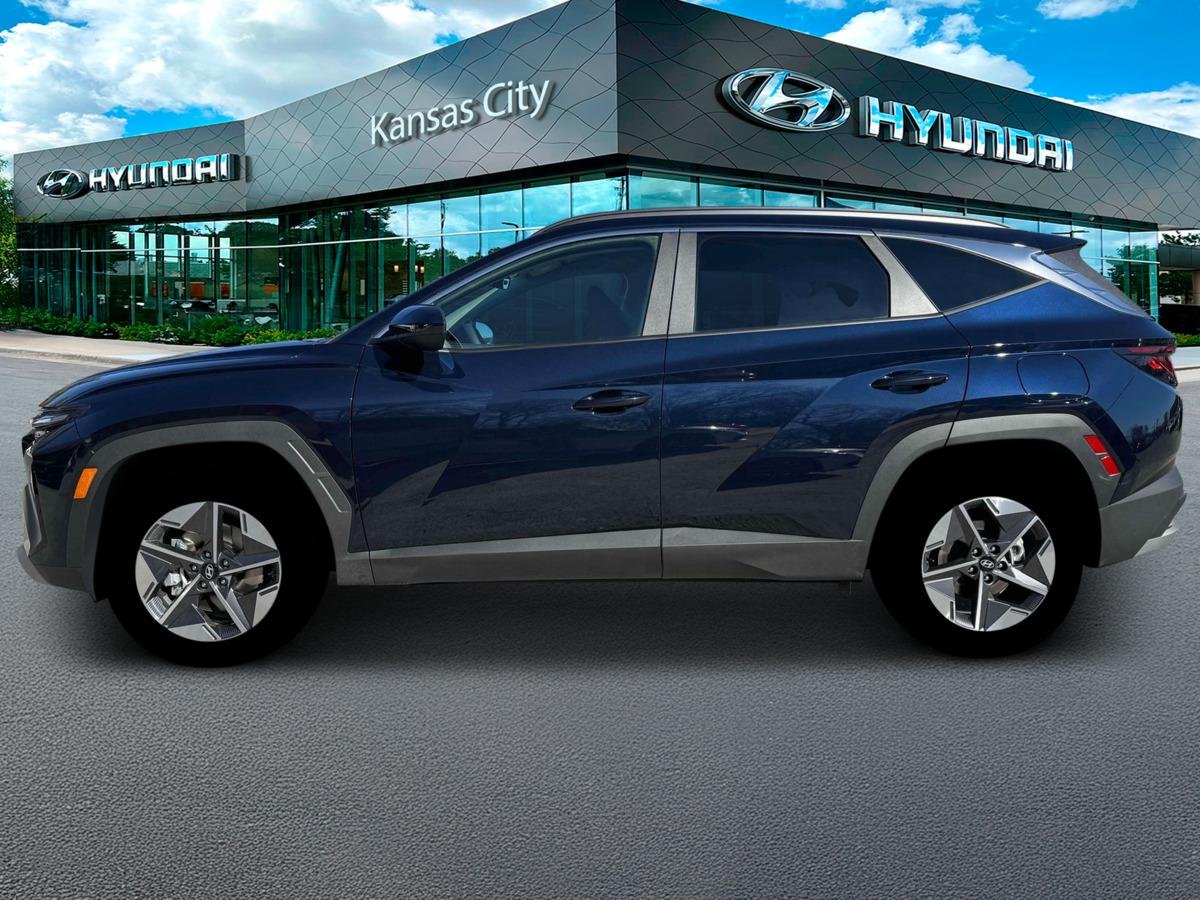 New 2026 Deep Sea Hyundai SEL image 3