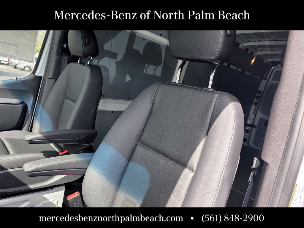 2026 Mercedes-Benz Sprinter Cargo Van Base - Photo 39