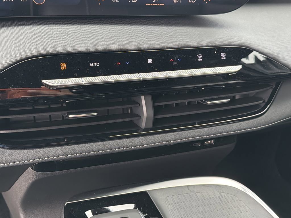 2026 Buick Enclave Sport Touring - Photo 24