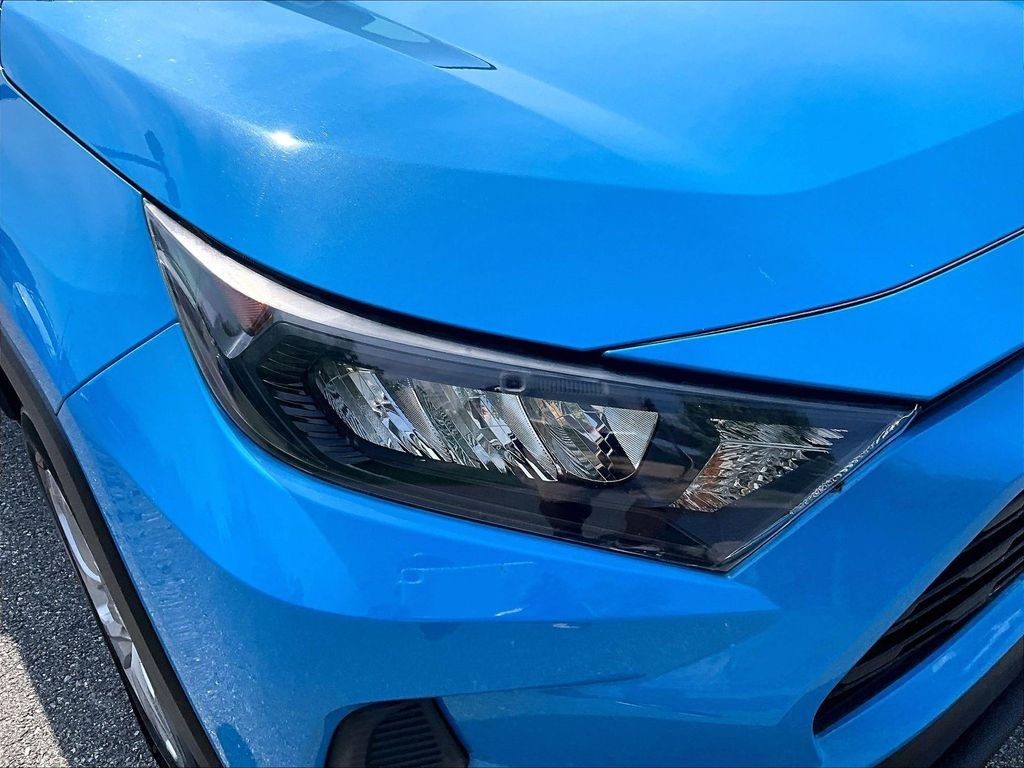 Used 2019 Blue Toyota LE image 33