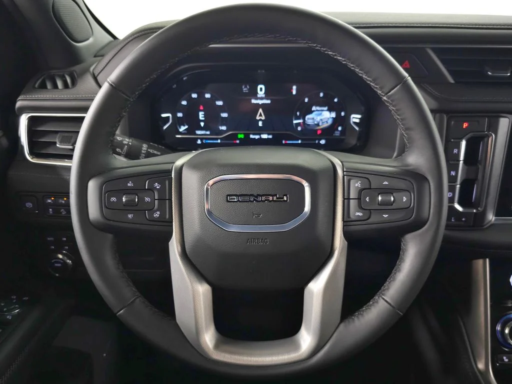 Used 2024 White GMC Denali image 21