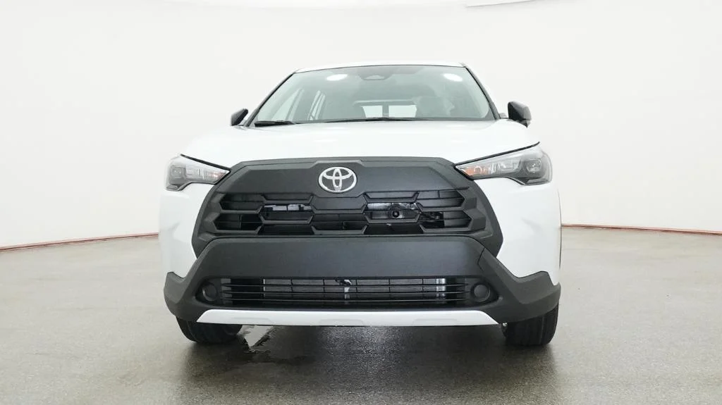 New 2026 Wind Chill Pearl Toyota L image 12