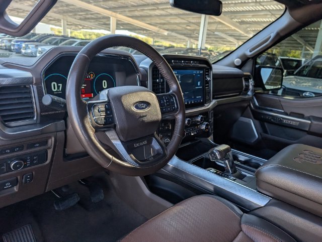 Used 2022 White Ford King Ranch image 9