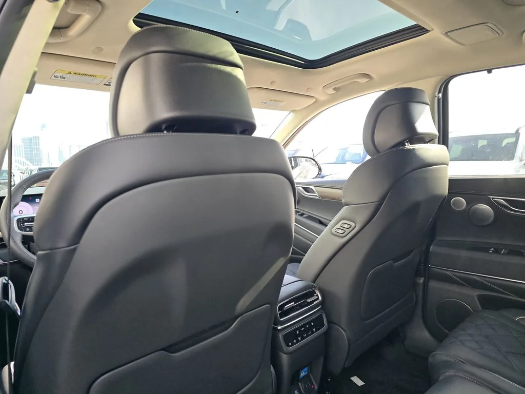 New 2026 Black Genesis 3.5T Prestige image 11
