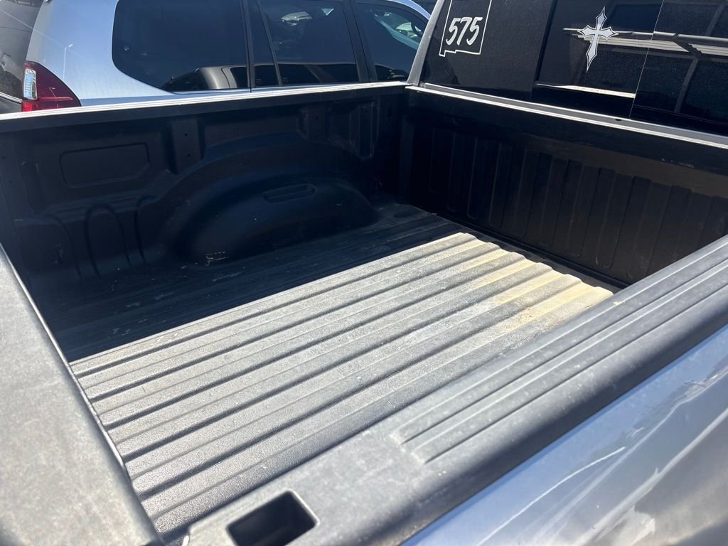 Used 2019 Silver Ram Big Horn/Lone Star image 10