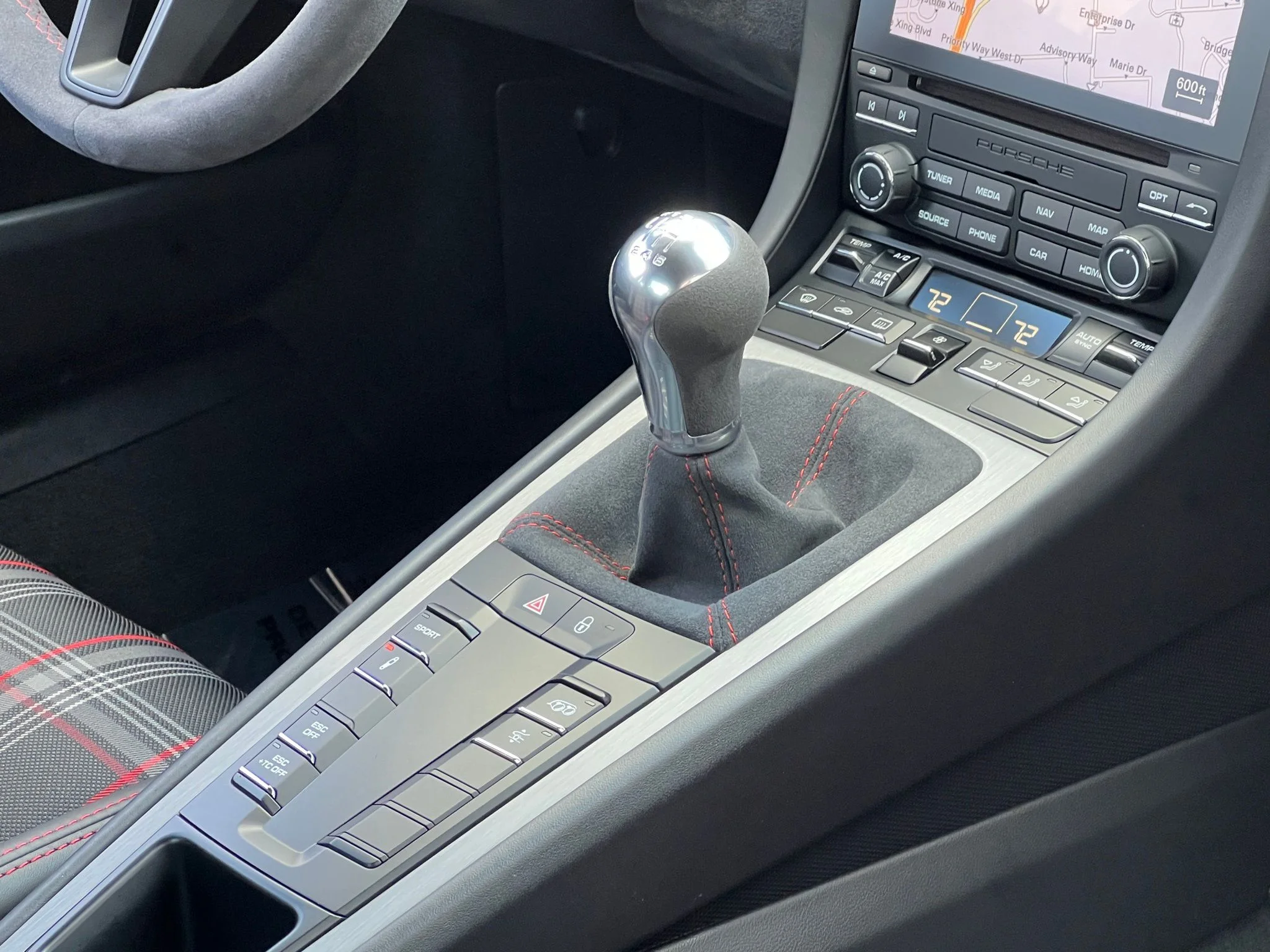 Used 2018 Silver Porsche GT3 image 39