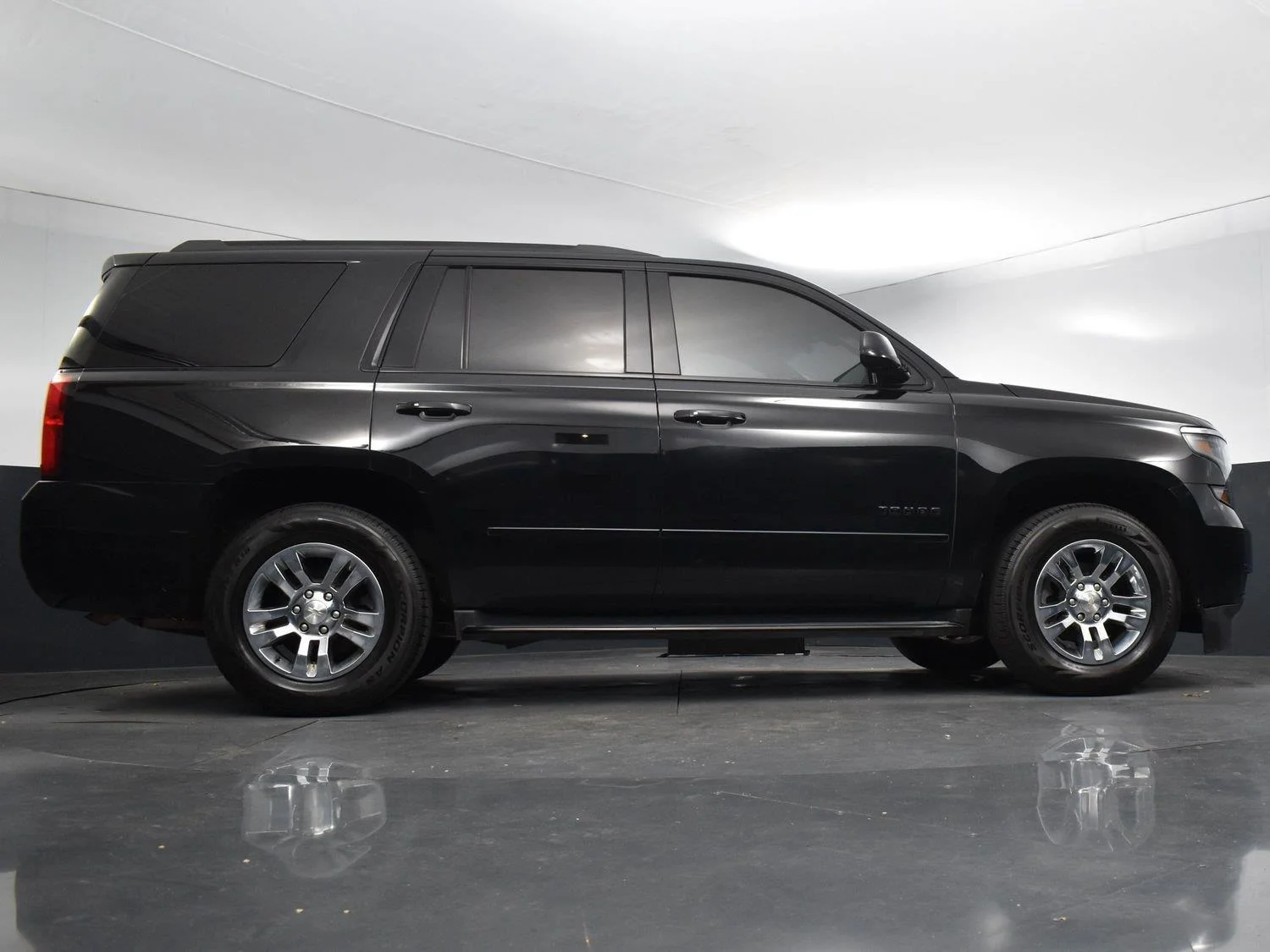Used 2018 Black Chevrolet Premier image 53
