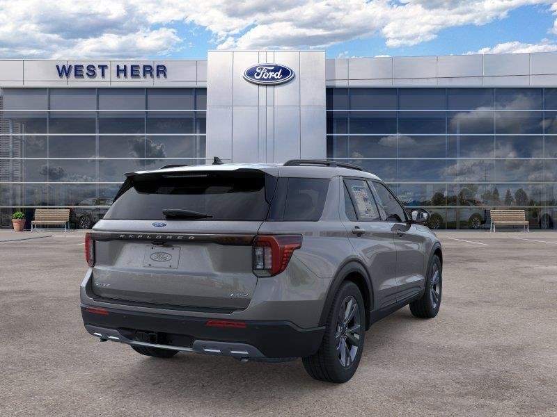 Used 2026 Carbonized Gray Metallic Ford Active w/200A Pkg image 8