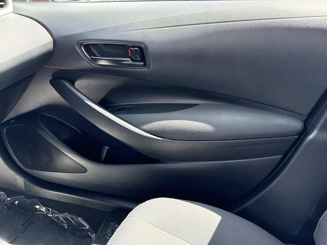 Used 2023 Pearl Toyota LE image 23