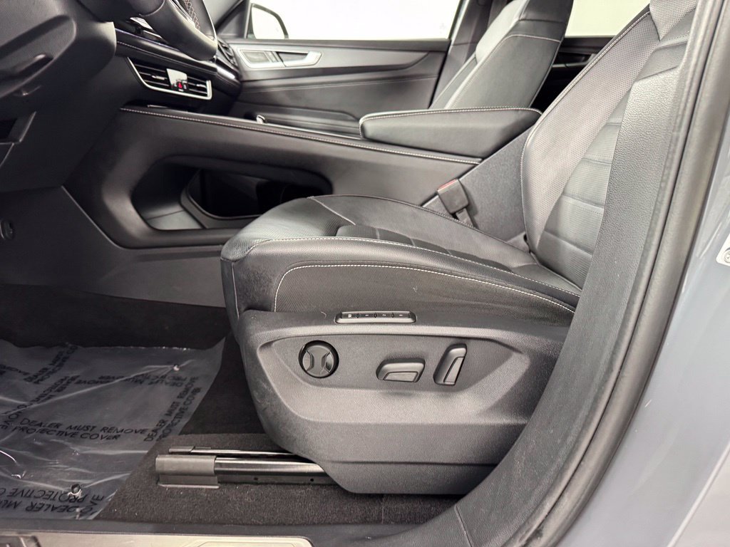 Used 2024 Pure Gray Volkswagen 2.0T SEL image 14