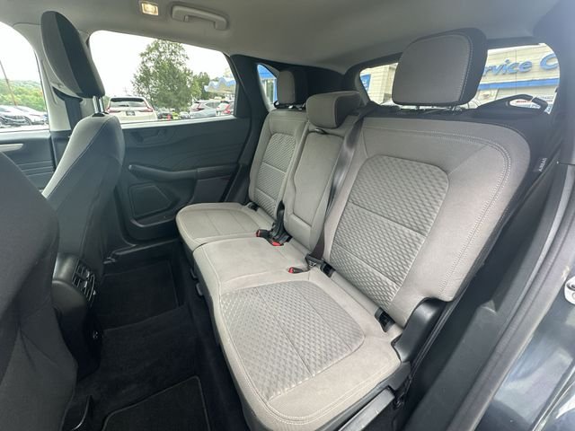 Used 2022 Blue Metallic Ford SE image 25