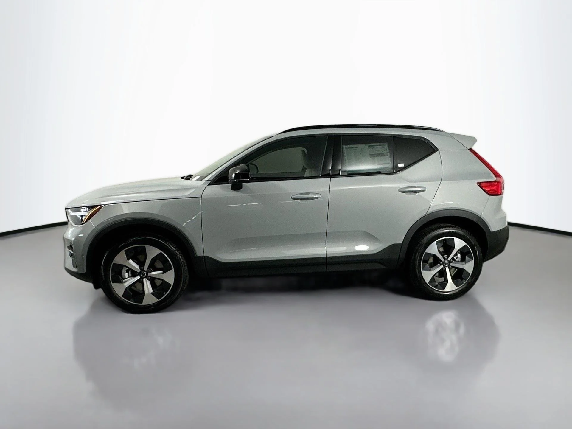 New 2026 Vapour Grey Volvo Plus image 9