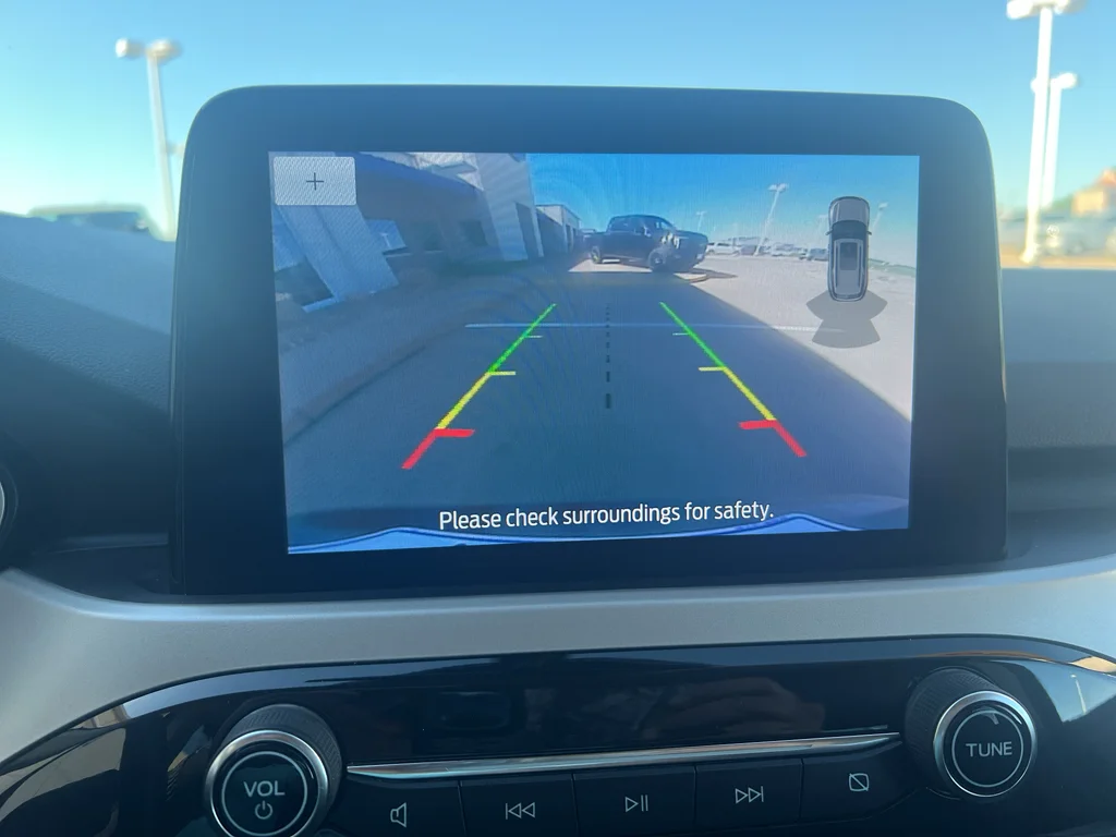 Used 2020 Velocity Blue Metallic Ford SEL image 16
