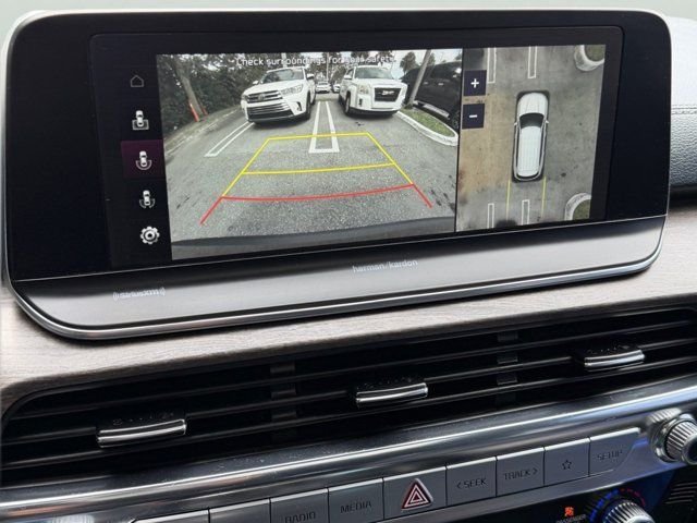 Certified Used 2022 Purple Kia SX image 29