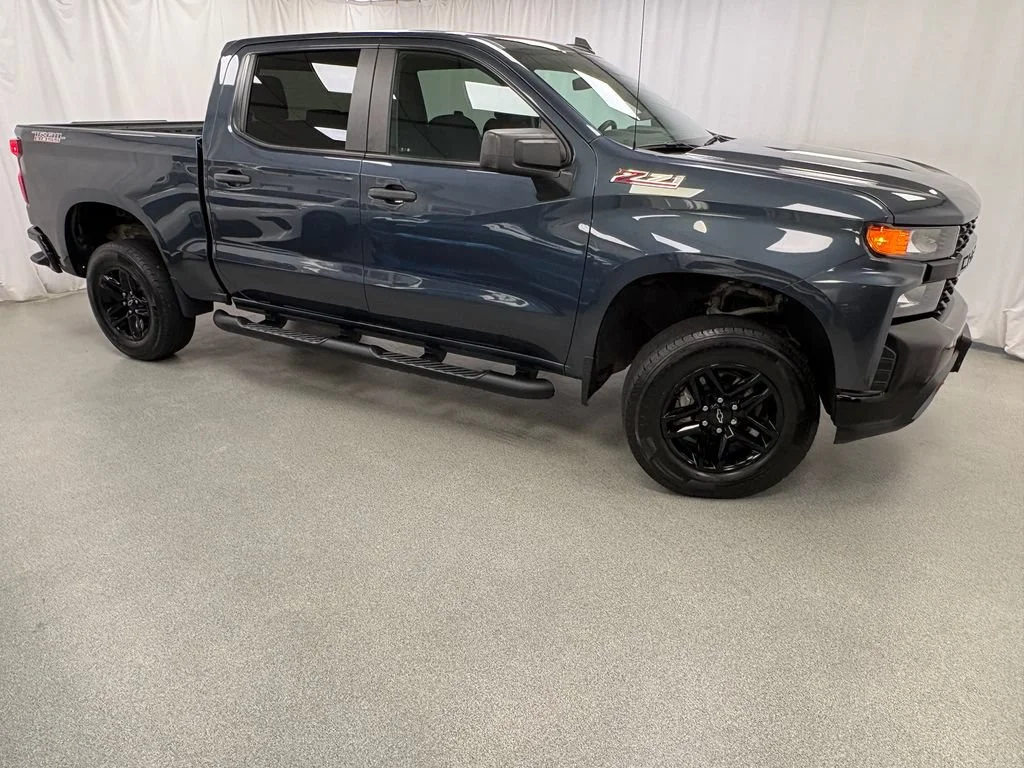 Certified Used 2021 SHADOW GRAY METALLIC Chevrolet Custom Trail Boss image 6