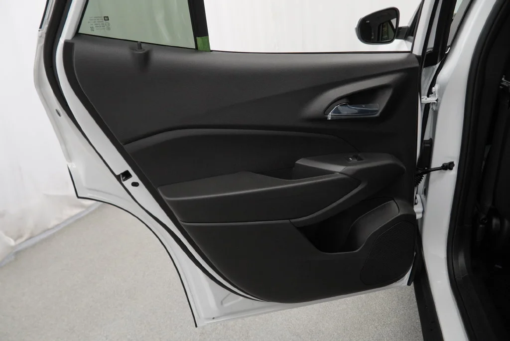New 2026 Summit White Chevrolet LS image 32